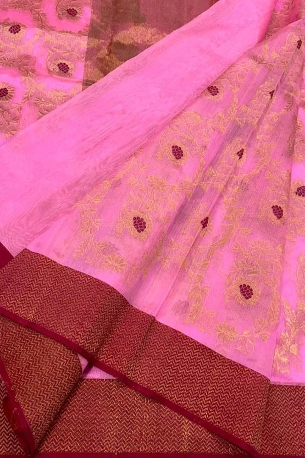 Beautiful Pink Chanderi Silk Saree - Handloom Pure Elegance