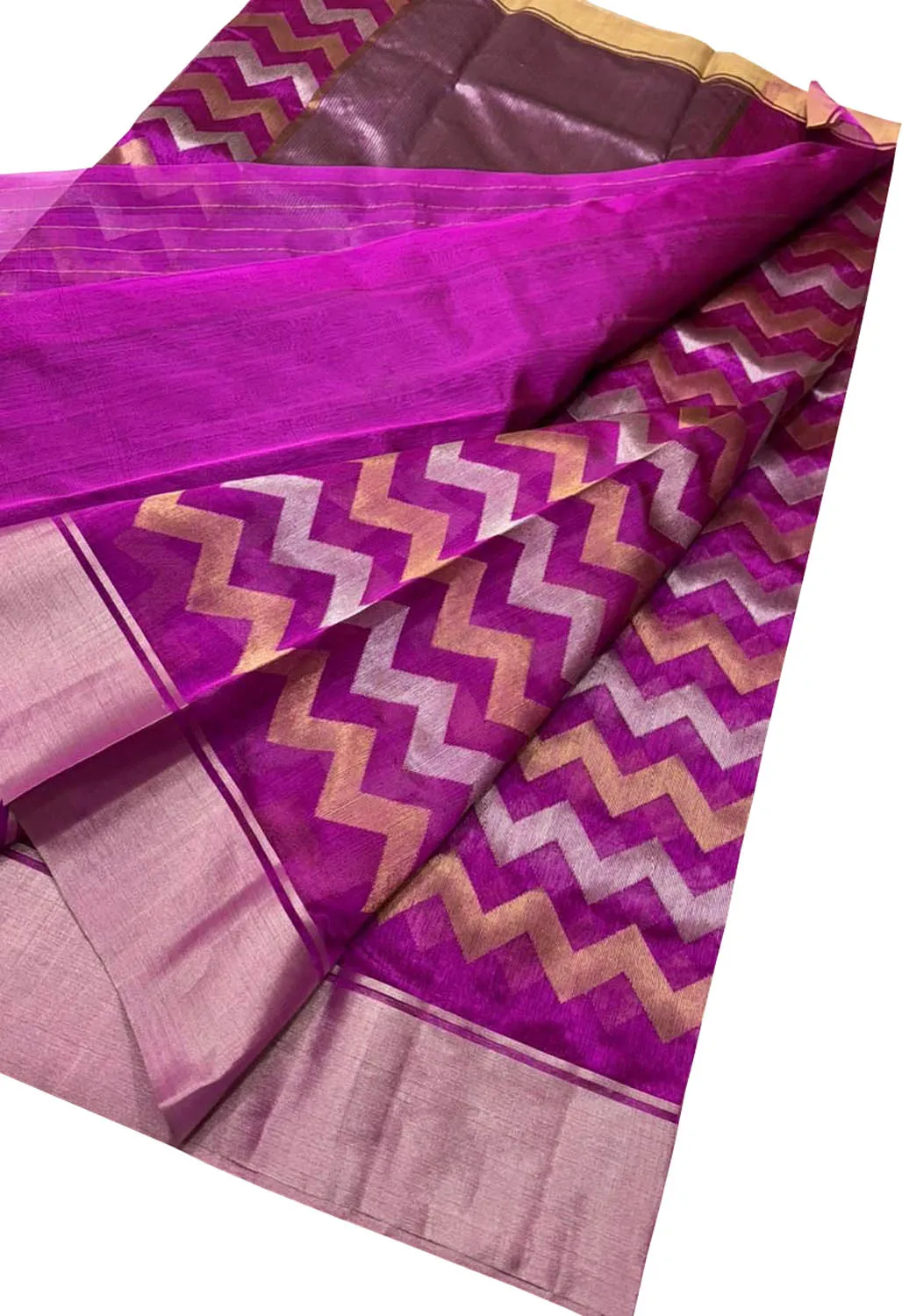 Beautiful Pink Chanderi Silk Saree - Handloom Pure Elegance