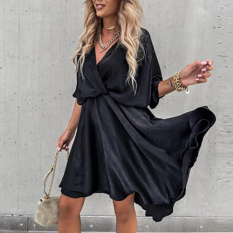 Kiara - Loose flowing V neck dress