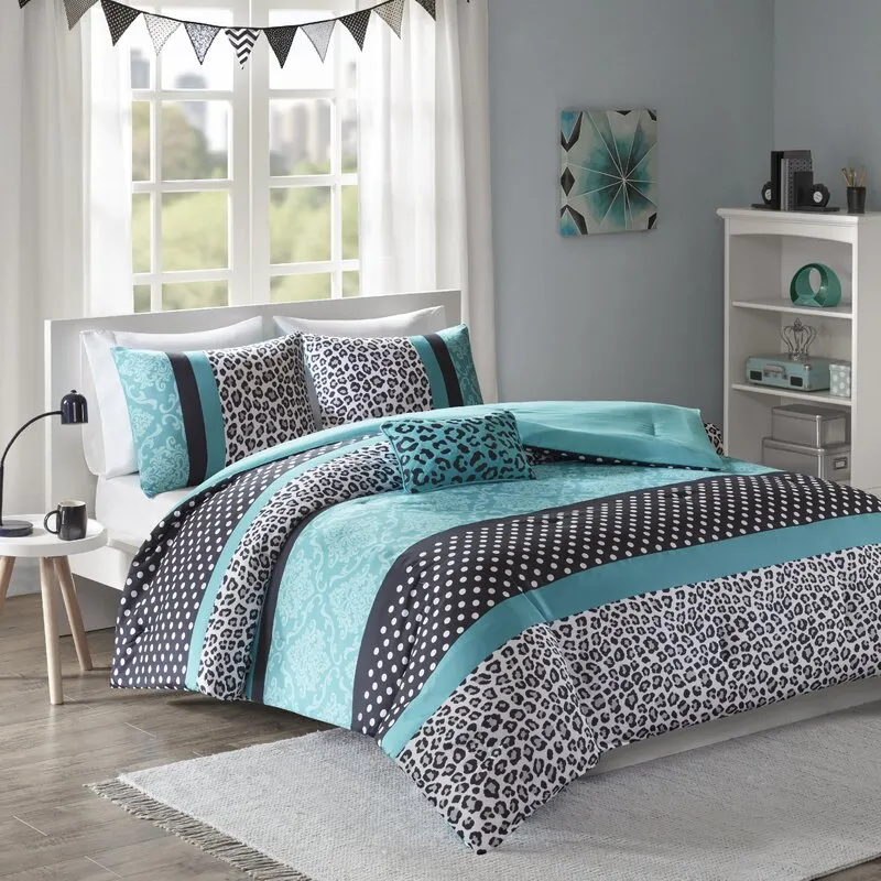 Pitsland Modern & Contemporary Microfiber Teal Comforter Set