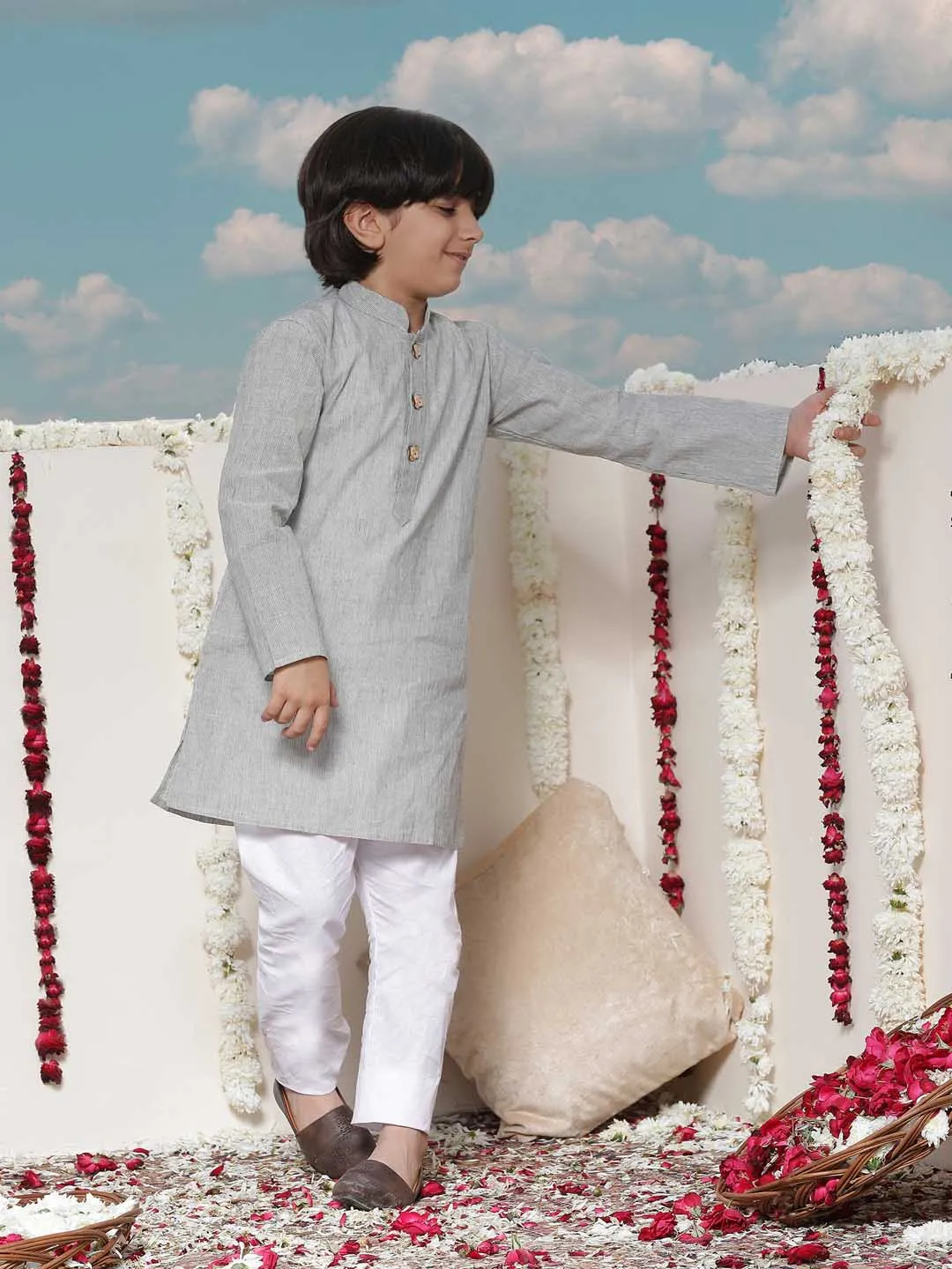 VASTRAMAY Boy's Grey Cotton Kurta and Pyjama Set